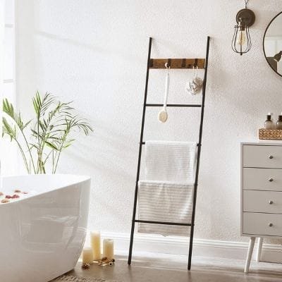 Toallero escalera negro para baño